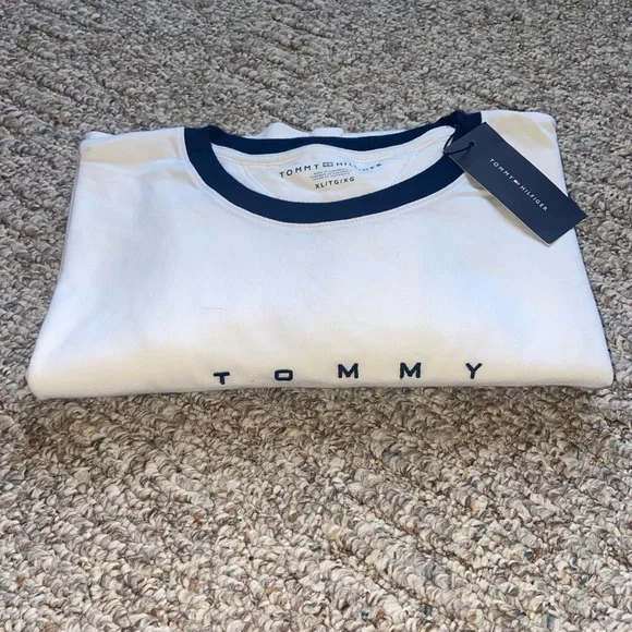 Tommy Hilfiger White Tee with Navy and Red Accents - Picture 5 of 8